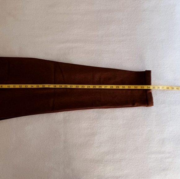 NWT ELISABETTA FRANCHI WOOL PANTS, size 40 - Picture 10 of 16